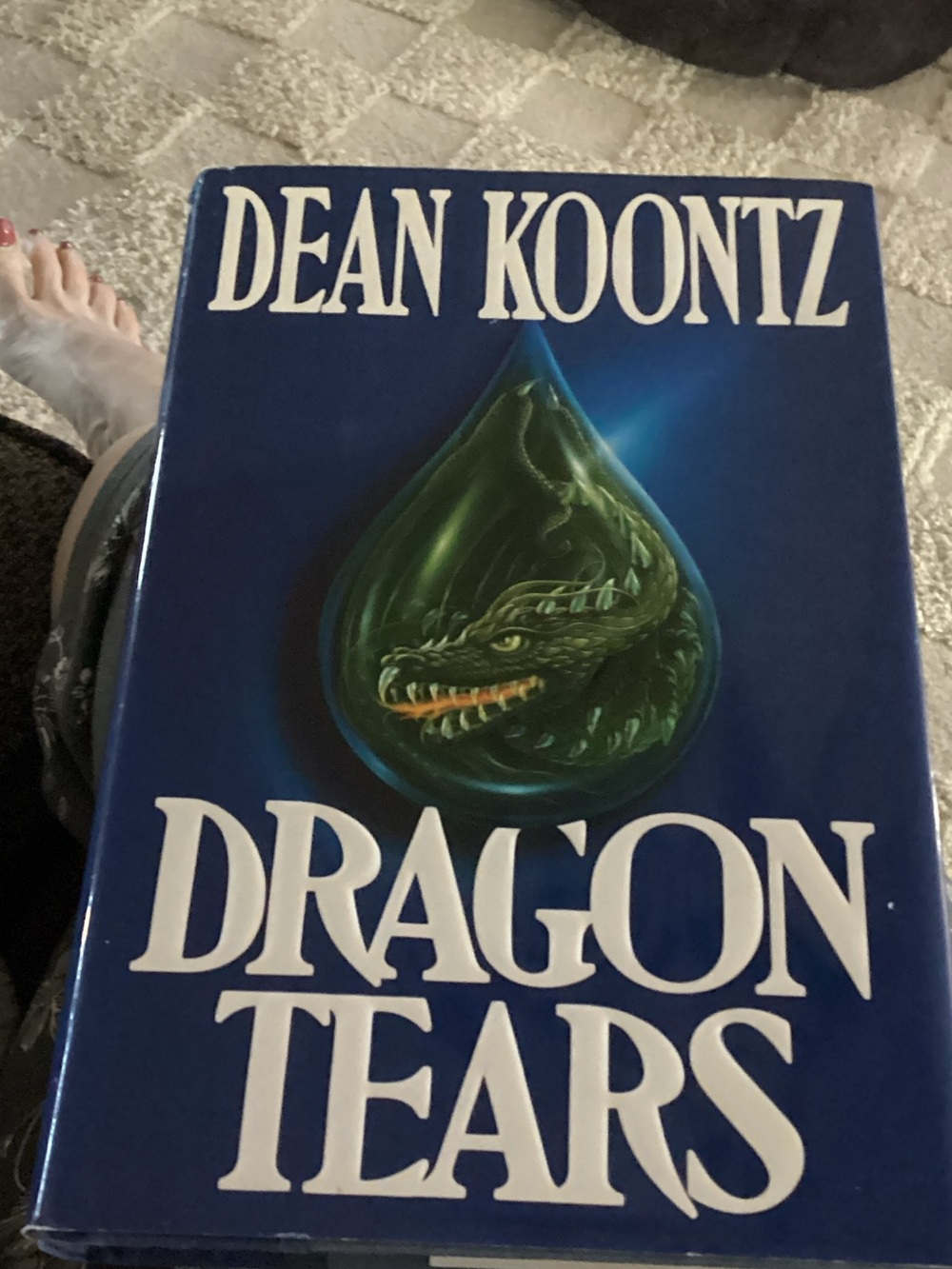 - Dragon Tears (Blue Cover) by dean koontz